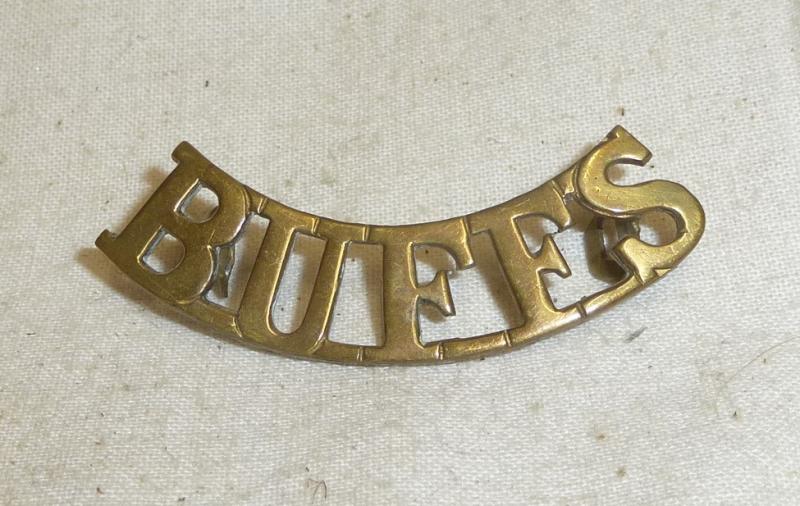 Buffs East Kent Regiment WWI Shoulder Title