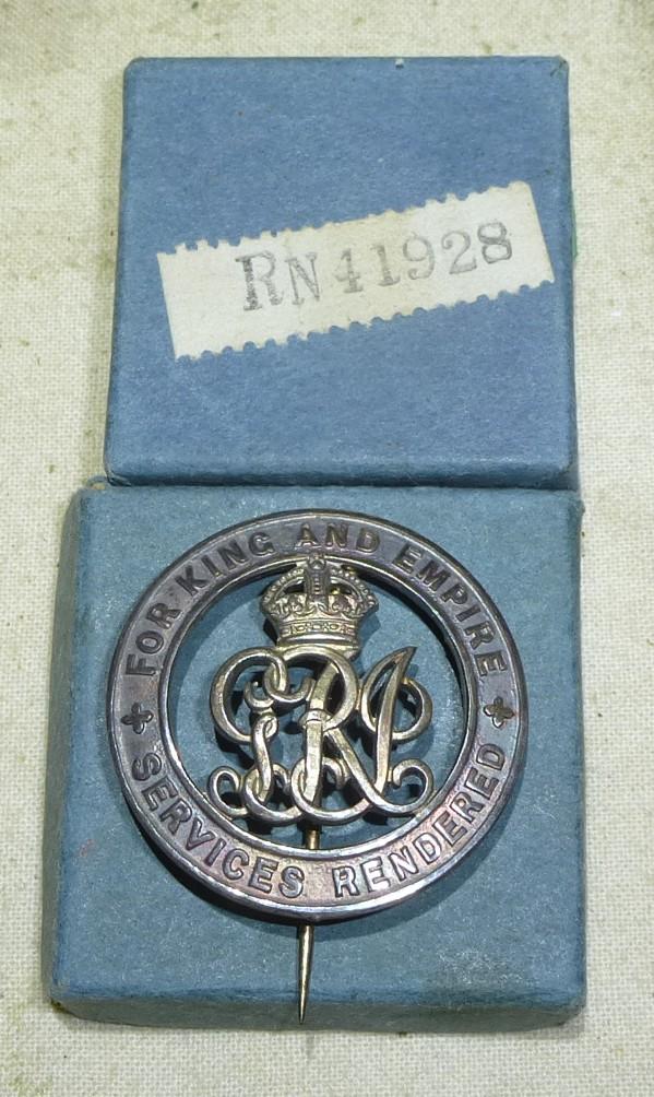 WWI Silver War Badge Boxed - South Wales Borderers